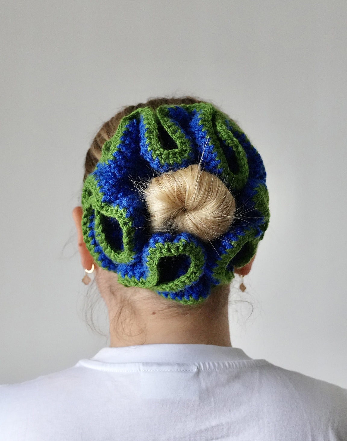 Handmade Crochet scrunhie - BLUE & GREEN