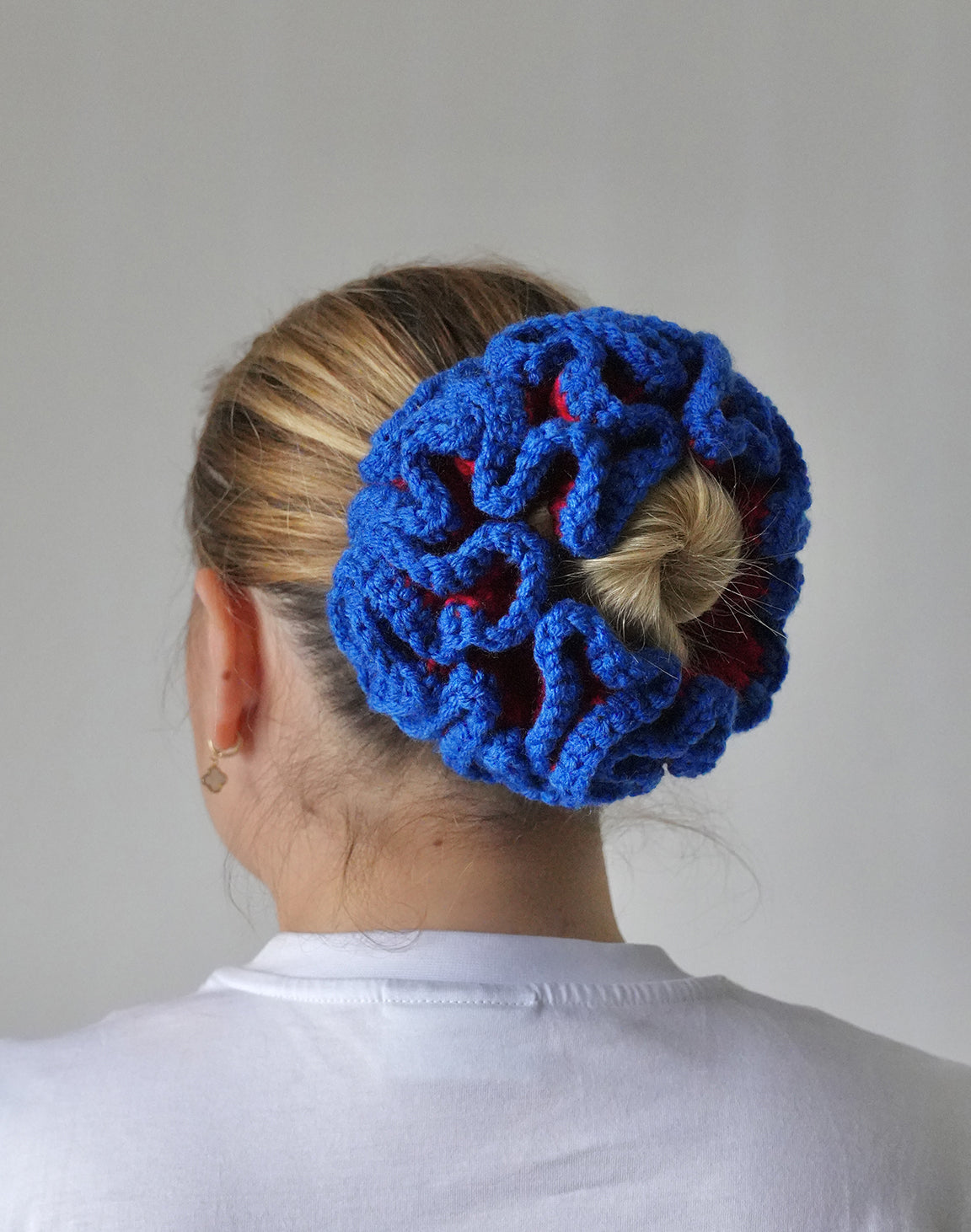 Handmade Crochet scrunhie - Red & Blue